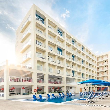 Decameron La Marina Guayabitos, Ramada All-Inclusive Resort 瓜亚比托斯 外观 照片