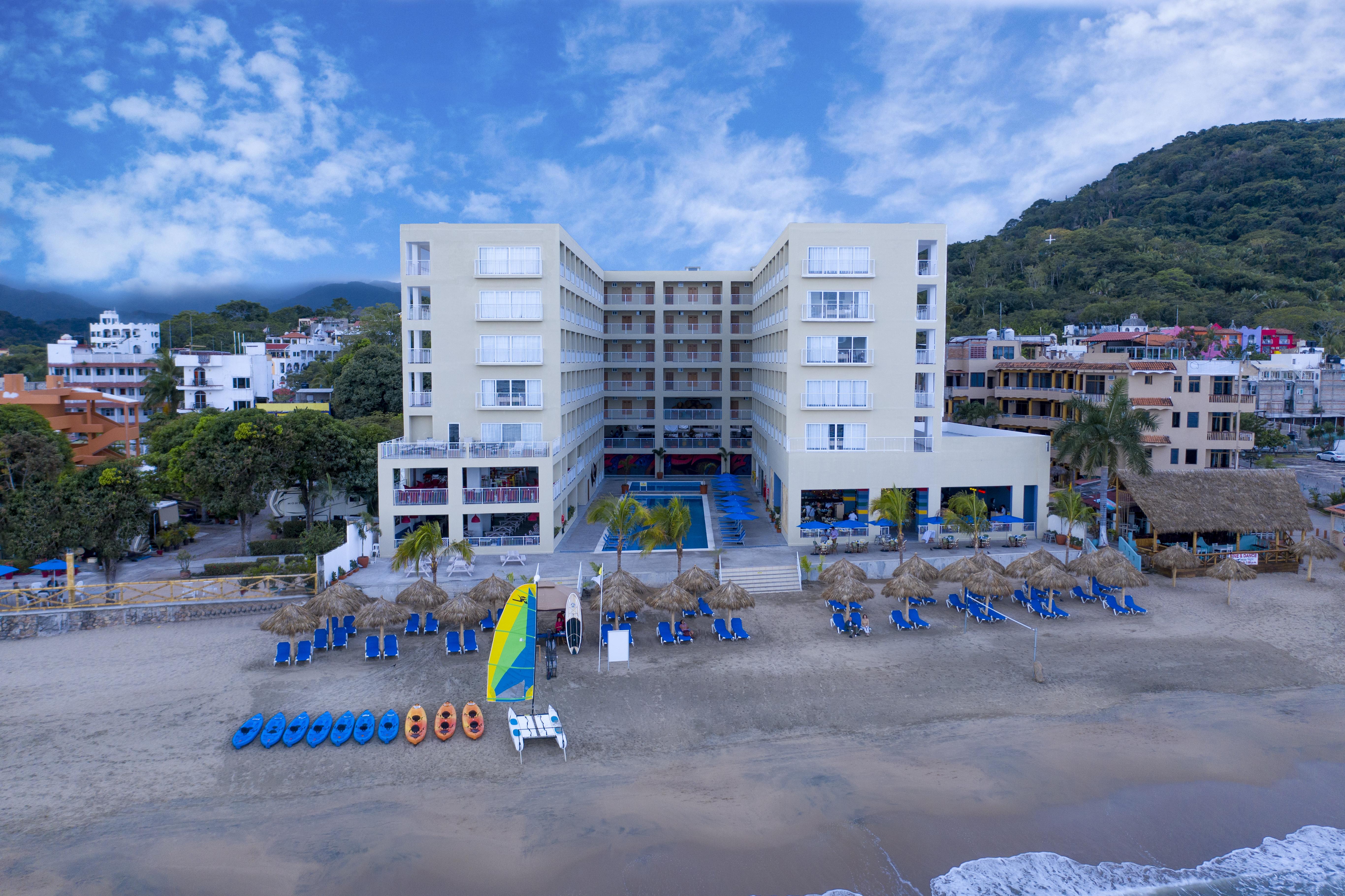 Decameron La Marina Guayabitos, Ramada All-Inclusive Resort 瓜亚比托斯 外观 照片