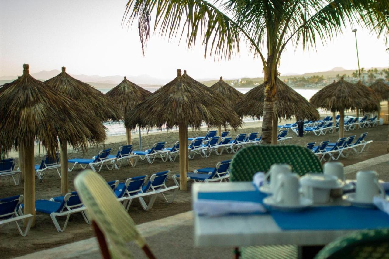 Decameron La Marina Guayabitos, Ramada All-Inclusive Resort 瓜亚比托斯 外观 照片